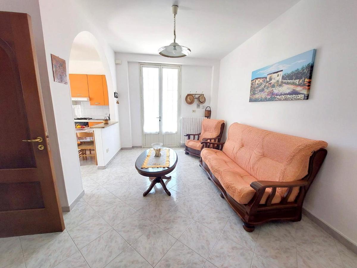 Casa Vacanza In Salento Tiggiano Exterior foto